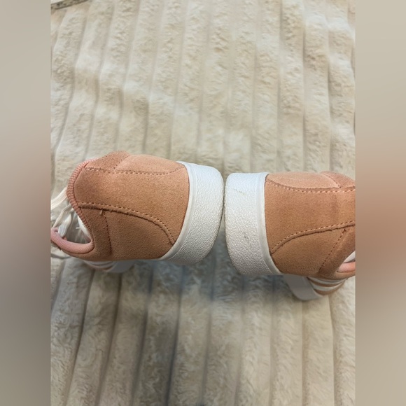 Adidas Women’s VLCourt 3.0 Lace Up Sneakers 6.5 - Picture 6 of 10